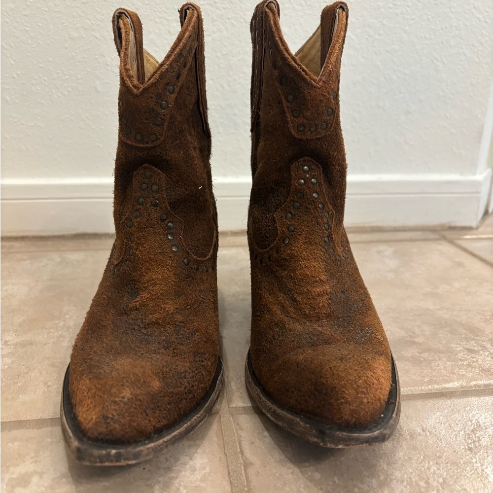 Brown Suede Western Boots